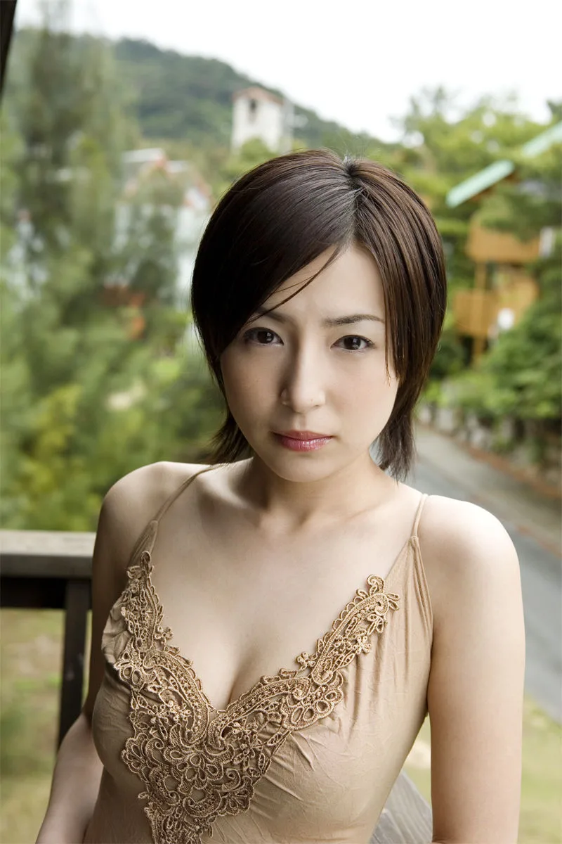 [Dành cho bên] Album ảnh "1／めぐる" của Ishii Yuki - 23