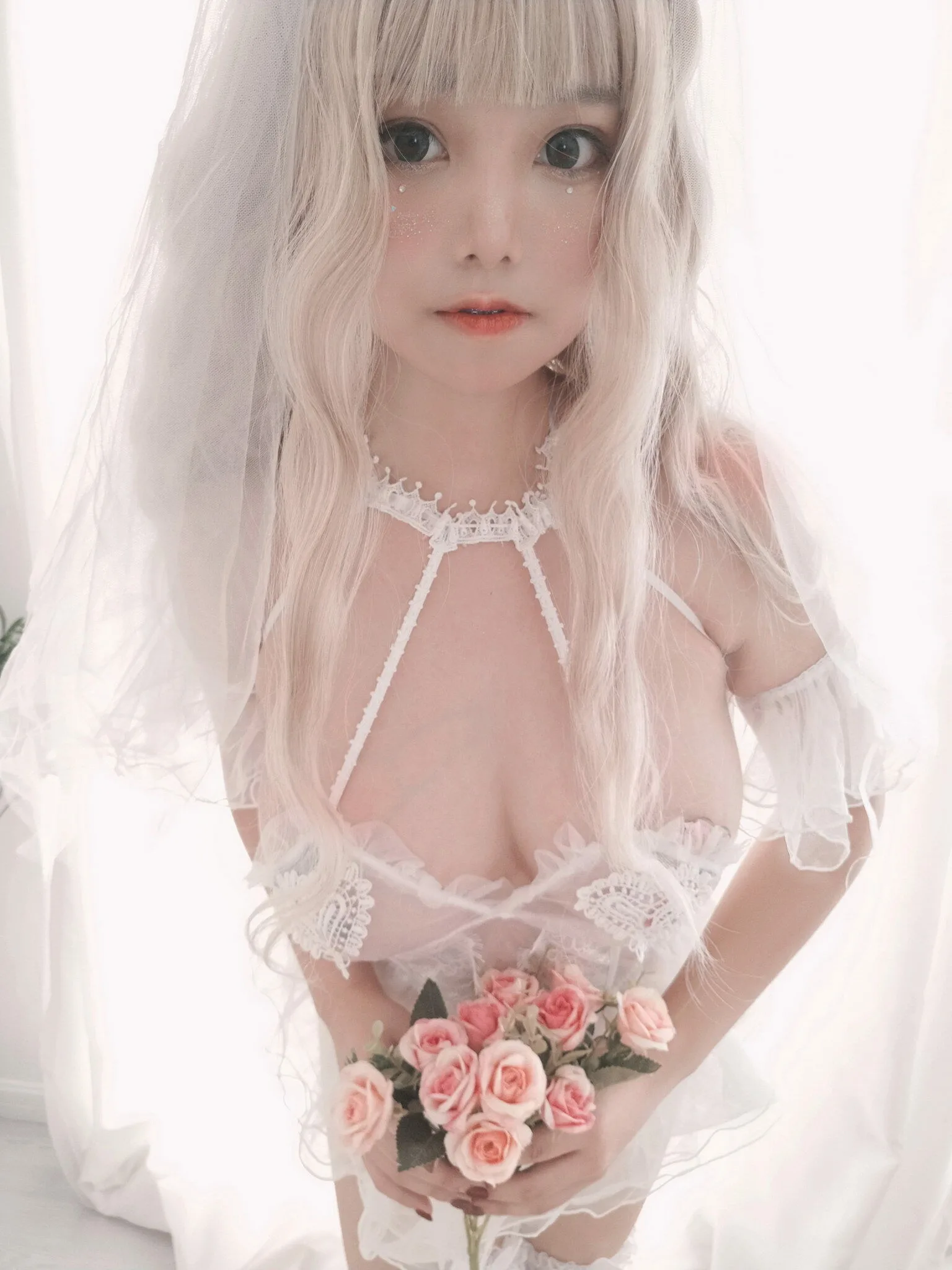 Chỉ khỏa thân - 33